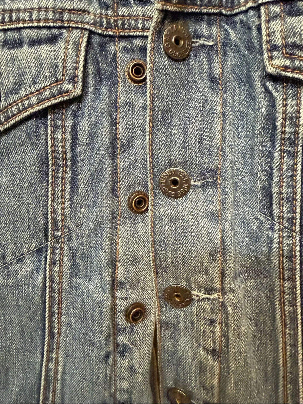 GAP Blue Denim Jacket with Tan Corduroy Collar